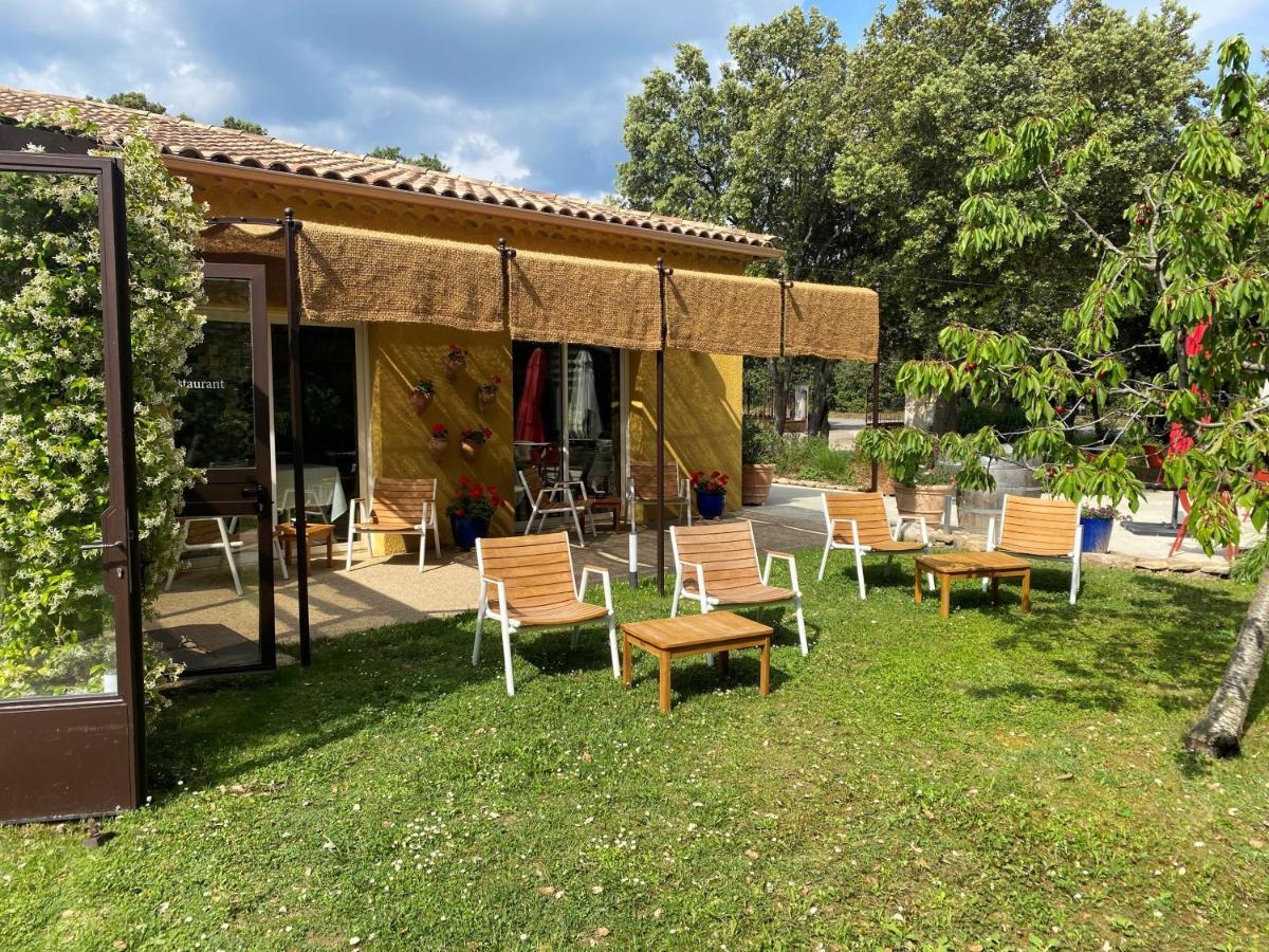 Logis La Bastide De Grignan Hotel & Restaurant "La Chenaie" Bagian luar foto